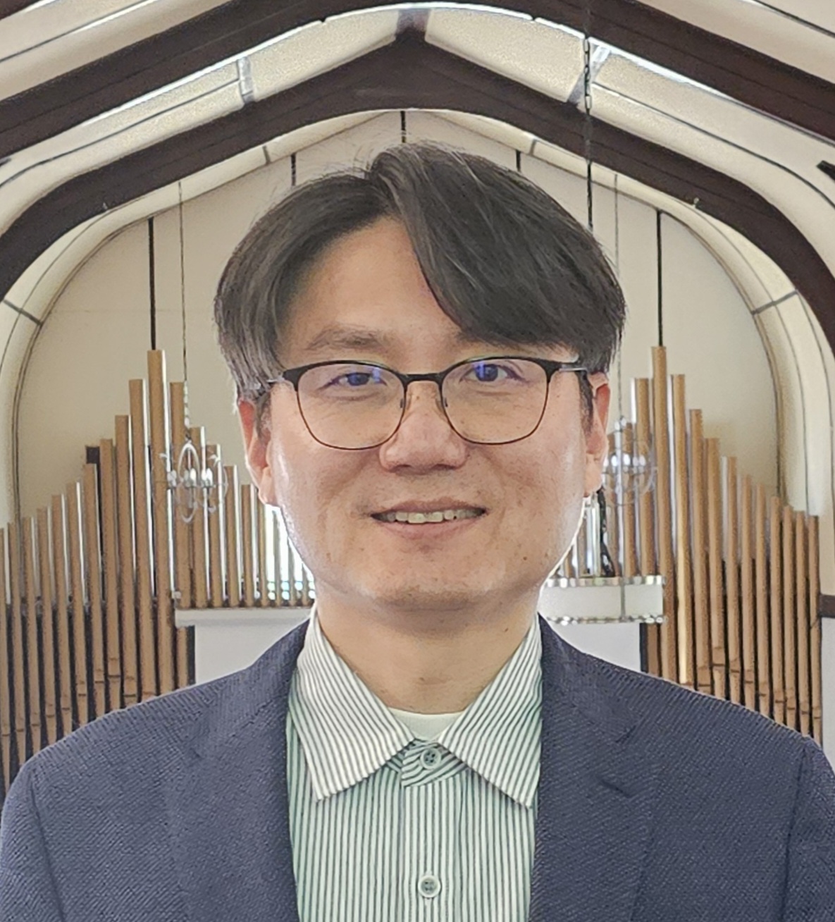 노상윤목사(사진)